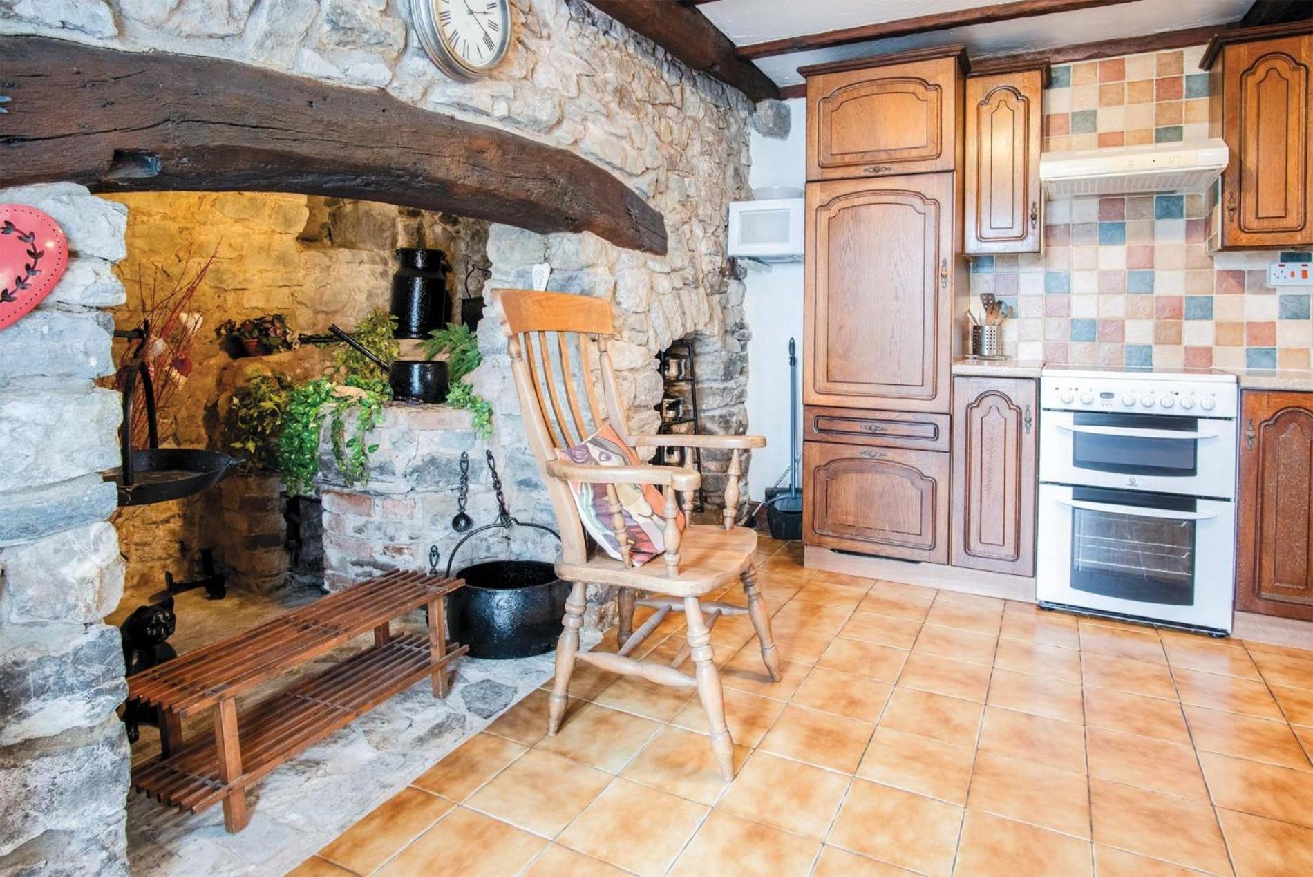 Hall House - 3 Bedroom Cottage - Saint Florence Экстерьер фото